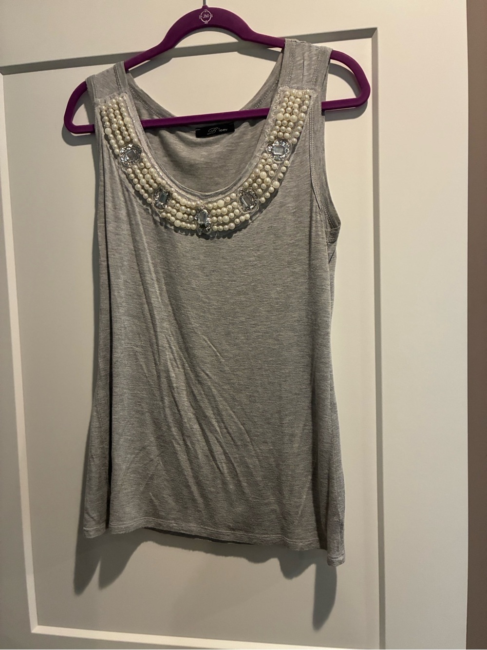 Embellished Scoop Neck Sleeveless Tank - Gray